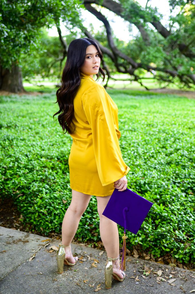 LSU Senior Photos in the Quad on LSU Campus in Baton Rouge, Louisiana