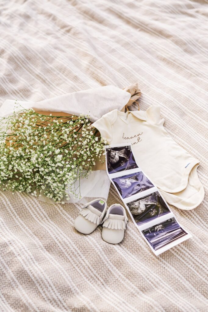 Baby Announcement in Arsenal Park near the State Capital in Baton Rouge, Louisiana